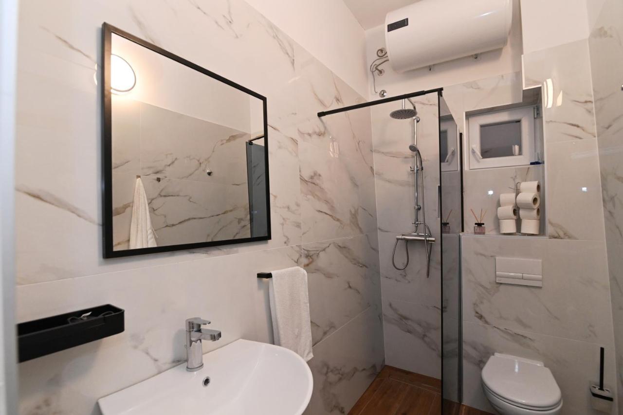 Tyson Apartman Rijeka Apartment ภายนอก รูปภาพ